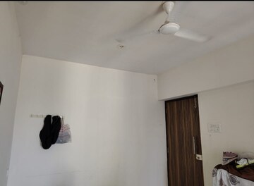 2 BHK Apartment For Rent in Yashraj Park CHS, Kasarvadavali