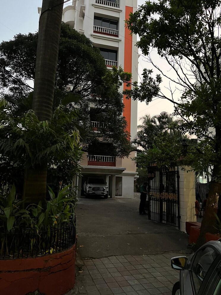 Exterior View, dejavu-apartment 2 Bedroom 800 Sq.Ft. Apartment In Bandra West Mumbai 9721857