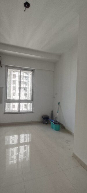 1 BHK Apartment For Rent in Puranik Rumah Bali, Ghodbunder Road