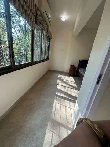 Balcony in 2 BHK Apartment at Metropolitan CHS, Pali Hill – for Rent