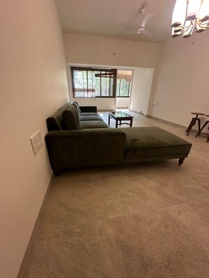 Living Room in 2 BHK Apartment at Metropolitan CHS, Pali Hill – for Rent