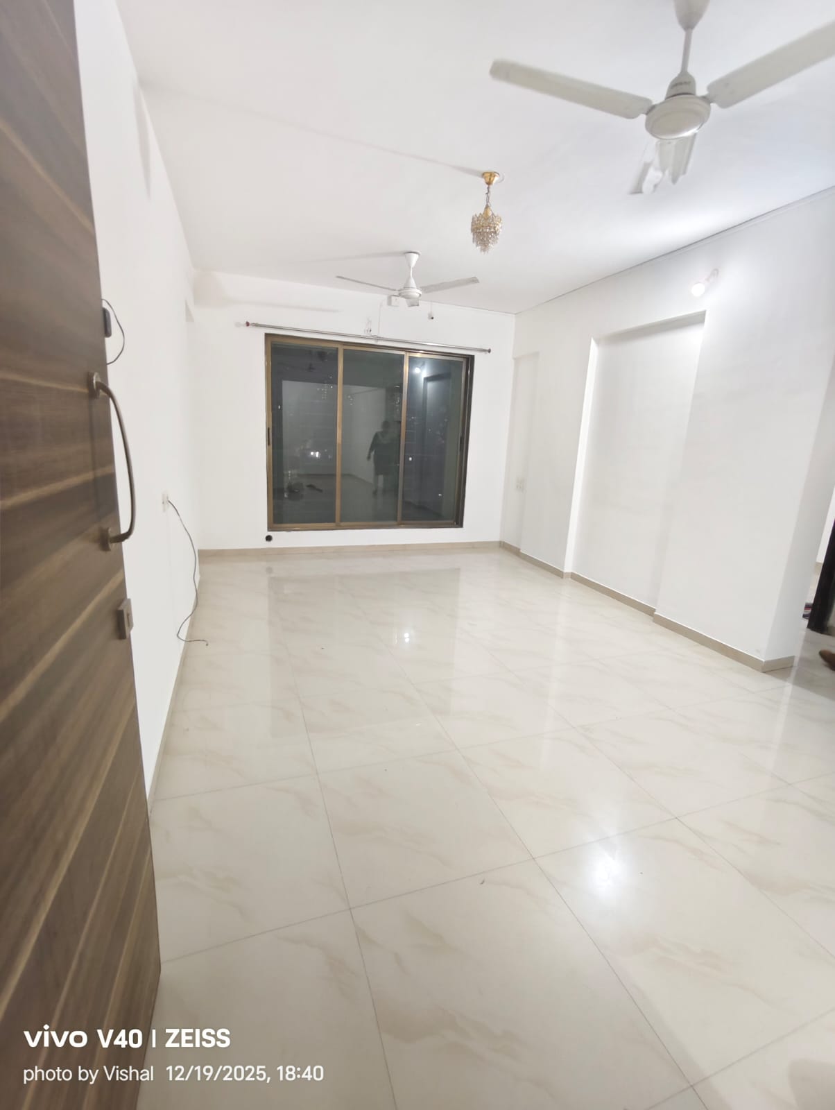 1 BHK Apartment For Rent in Damji Mahavir Exotica