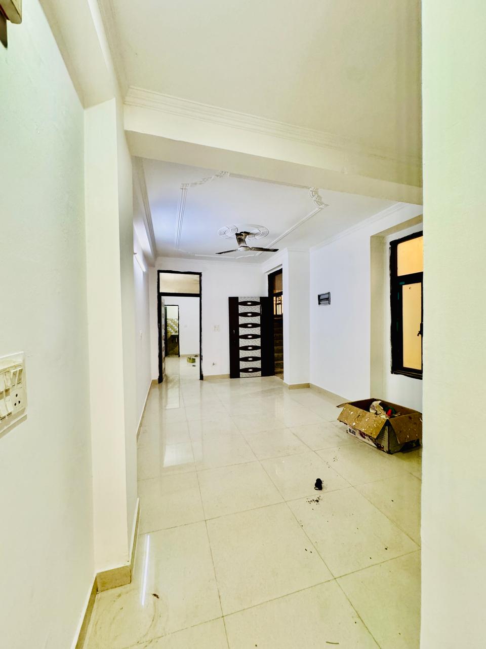 2 BHK Builder Floor For Rent in Saket 