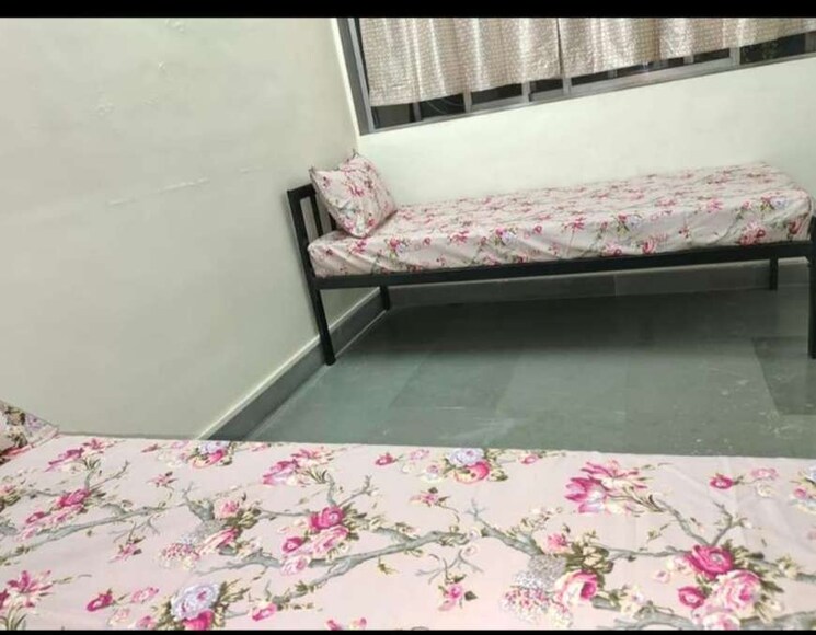 Bedroom, kurla Pg For Boys & Girls In Kurla 9721894