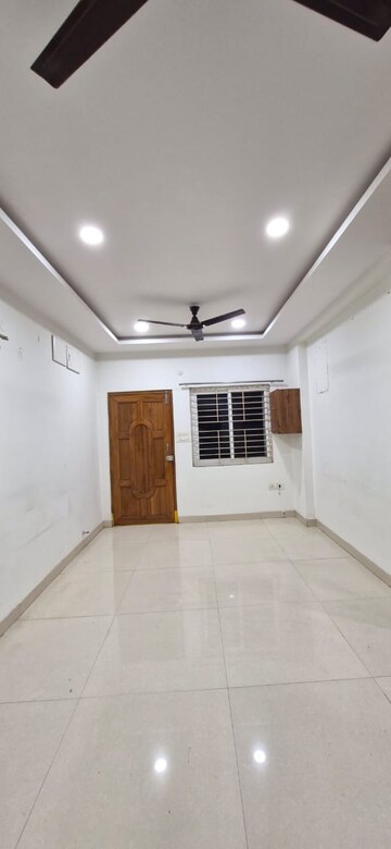 Living Room in 2 BHK Builder Floor at Kondapur – for Rent