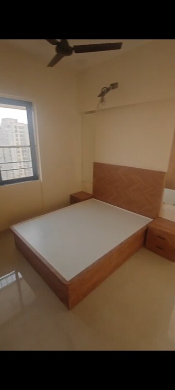 Master Bedroom in 3 BHK Apartment at Andheri West – for Rent