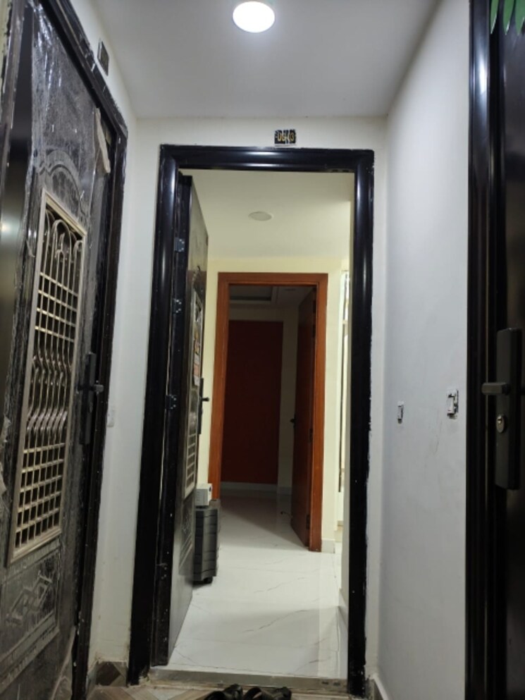 undefined, sector 104 2 Bedroom 900 Sq.Ft. Builder Floor In Sector 104 Noida 9722061