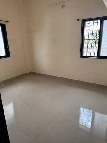 Room in 2 BHK Apartment at Akshay Apartments Wadgaon Sheri, Wadgaon Sheri – for Rent
