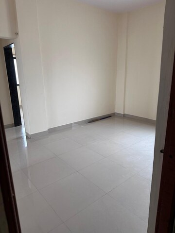 Room in 2 BHK Apartment at Akshay Apartments Wadgaon Sheri, Wadgaon Sheri – for Rent
