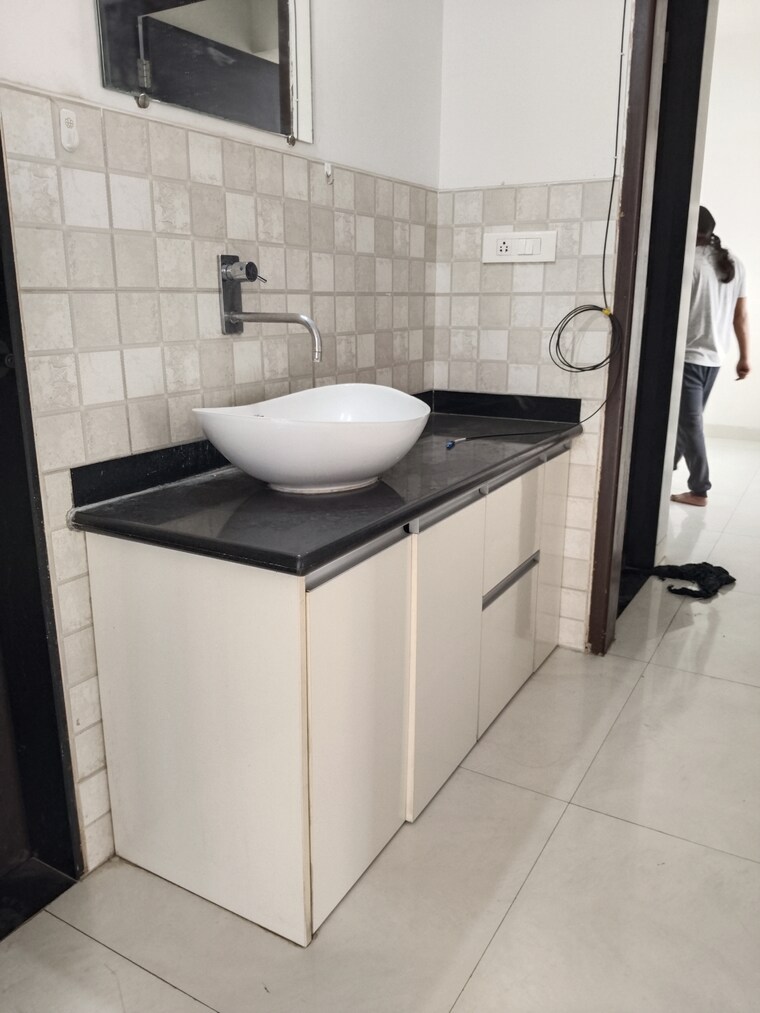 Bathroom, punawale 2 Bedroom 1220 Sq.Ft. Apartment In Punawale Pune 9722074