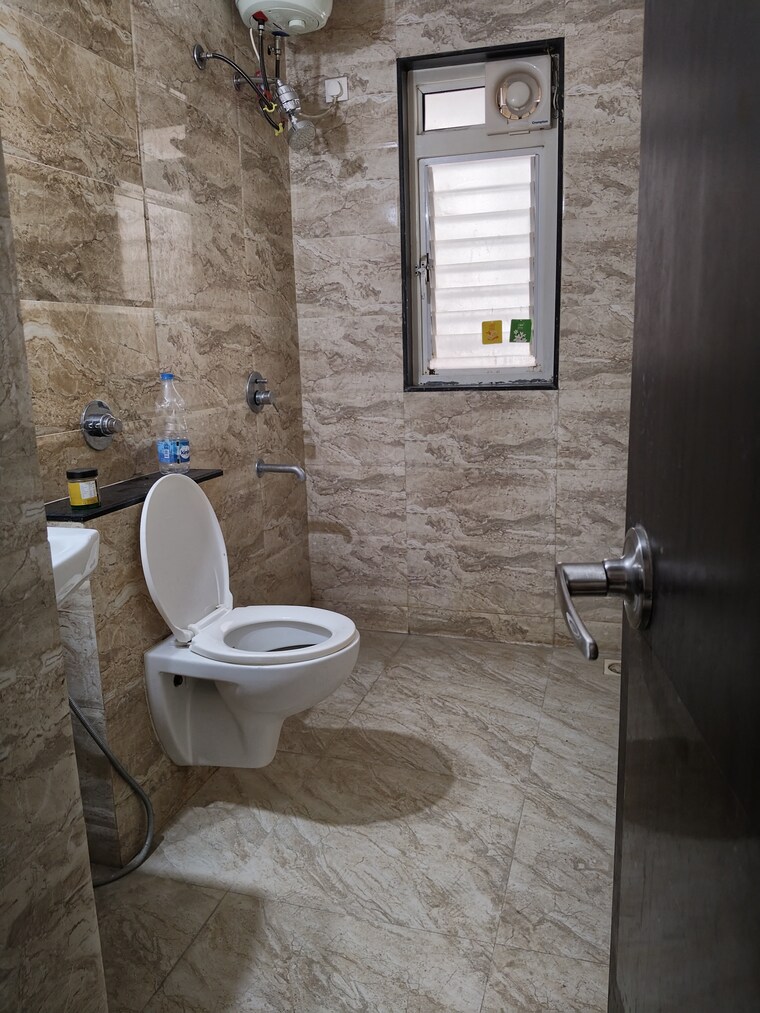Bathroom, punawale 2 Bedroom 1220 Sq.Ft. Apartment In Punawale Pune 9722074