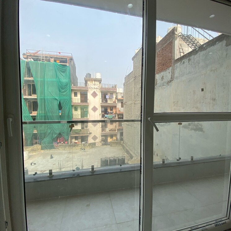 Balcony, chattarpur 2 Bedroom 850 Sq.Ft. Builder Floor In Chattarpur Delhi 9722078