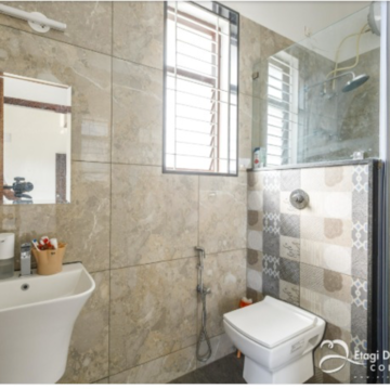 Bathroom in 4 BHK Independent House at Dwarka Nagar – for Sale