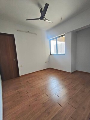 Room in 2 BHK Apartment at Lodha Lakeshore Greens, Dombivli East – for Sale