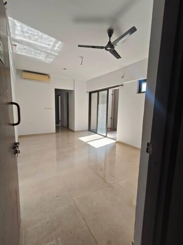 Room in 2 BHK Apartment at Lodha Lakeshore Greens, Dombivli East – for Sale