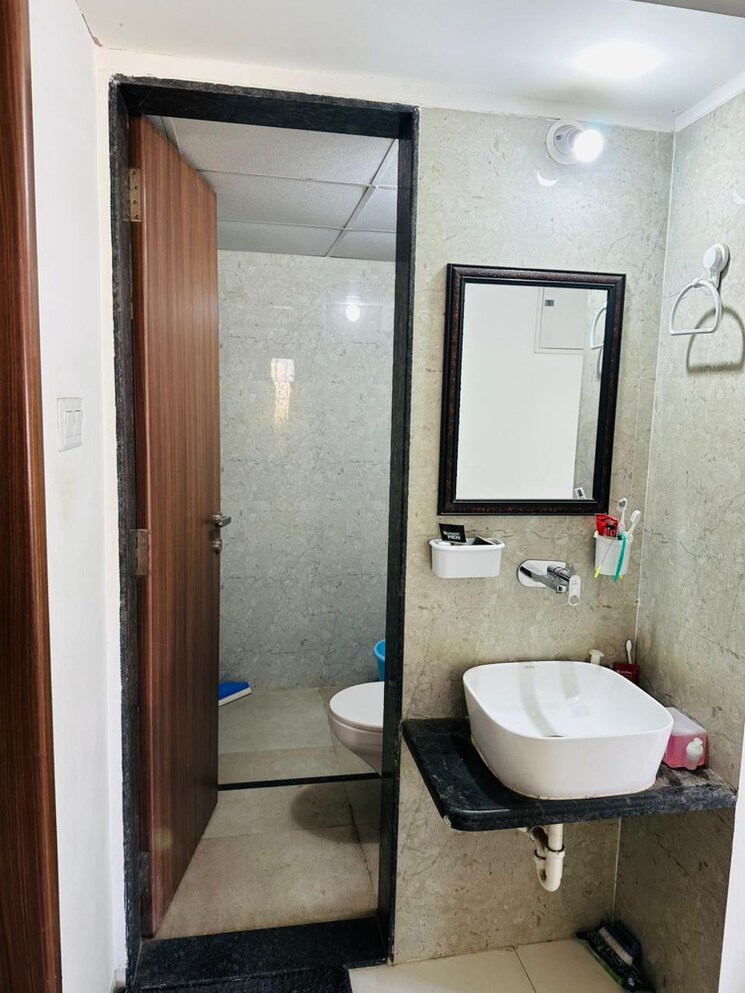 Bathroom, prasun-sarvam 2 Bedroom 797 Sq.Ft. Apartment In Kharadi Pune 9721111