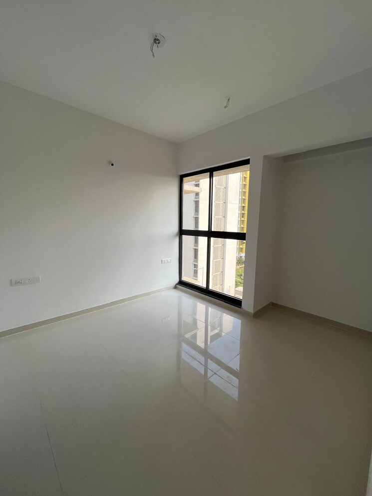 Room, lodha-palava-downtown 2.5 Bedroom 759 Sq.Ft. Apartment In Dombivli East Thane 9722119