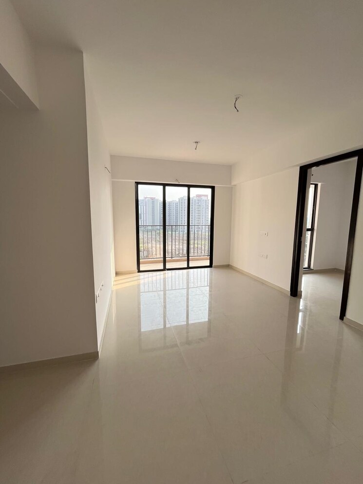 Room, lodha-palava-downtown 2.5 Bedroom 759 Sq.Ft. Apartment In Dombivli East Thane 9722119