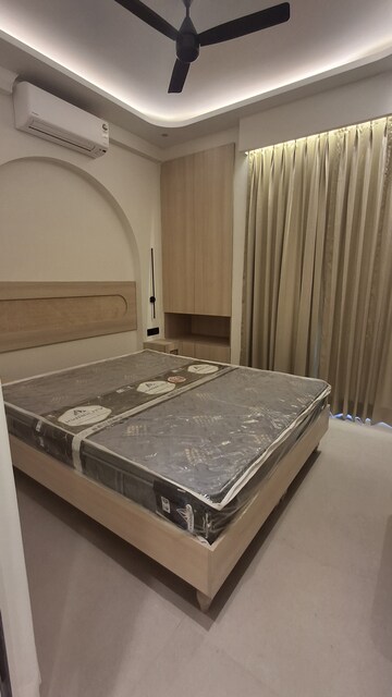 Furnished Amenities in 1 BHK Builder Floor at Sector 42 – for Rent