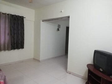 Room in 2 BHK Apartment at Heena Vijaya Residency, Kharadi – for Rent