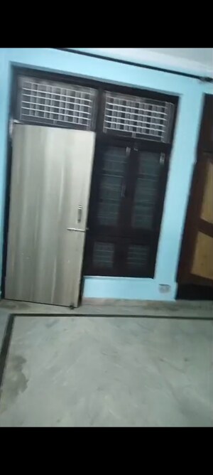 Building Lobby in 2 BHK Builder Floor at RWA Apartments Sector 51, Sector 51 – for Rent