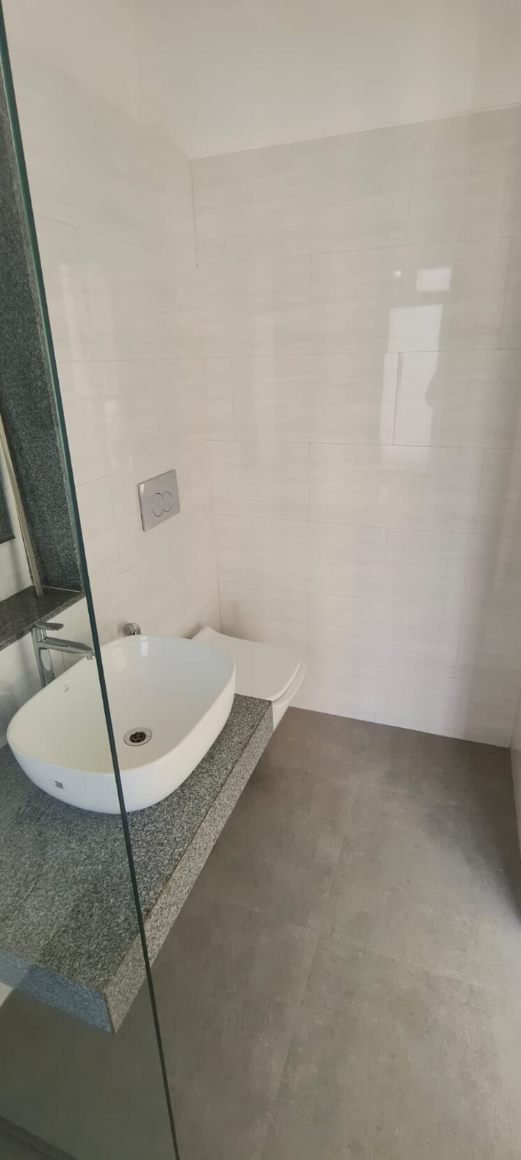 Bathroom, dynamix-divum 2 Bedroom 788 Sq.Ft. Apartment In Malad East Mumbai 9722158