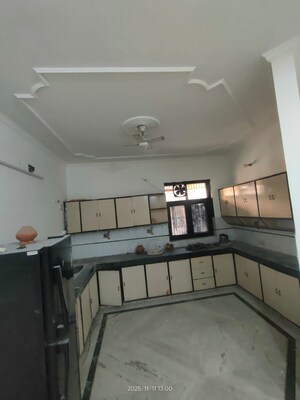 Kitchen in 3 BHK Independent House at Sector 34 – for Rent