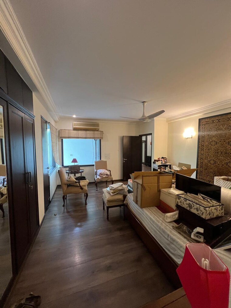 Living Room, east of kailash 3 Bedroom 200 Sq.Yd. Builder Floor In East Of Kailash Delhi 9722180