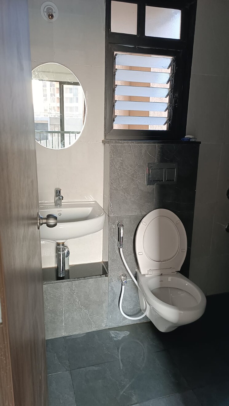 Bathroom, shapoorji-pallonji-joyville-hadapsar-annexe 2 Bedroom 589 Sq.Ft. Apartment In Hadapsar Pune 9722166