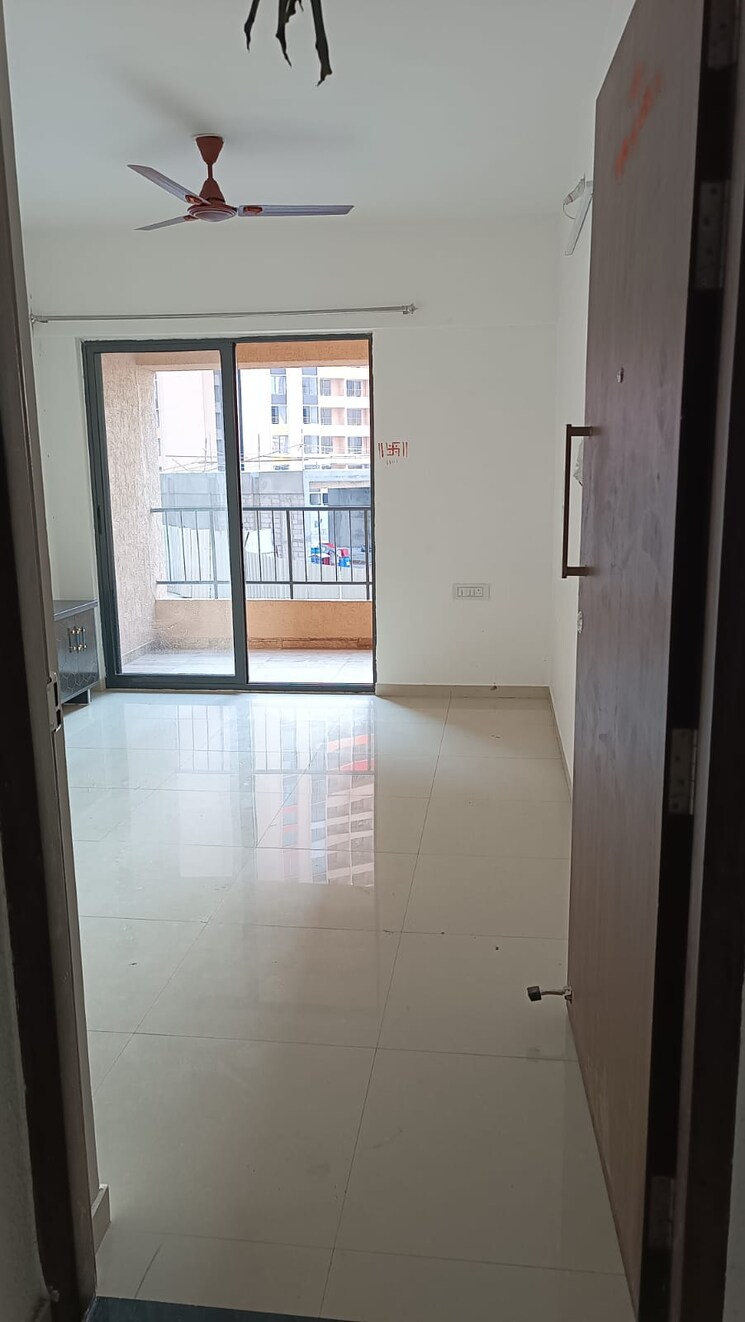 Living Room, shapoorji-pallonji-joyville-hadapsar-annexe 2 Bedroom 589 Sq.Ft. Apartment In Hadapsar Pune 9722166