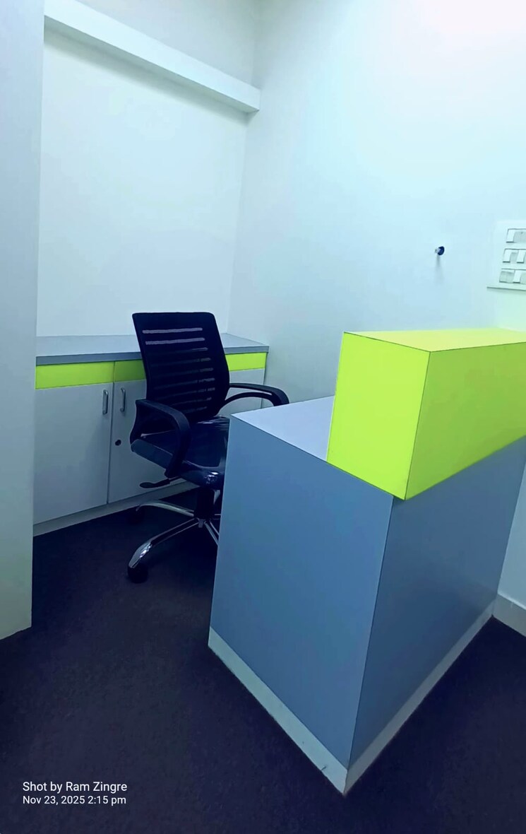 Team Area, lodha-supremus-2 Commercial Office Space 850 Sq.Ft. In Wagle Industrial Estate Thane 9722198