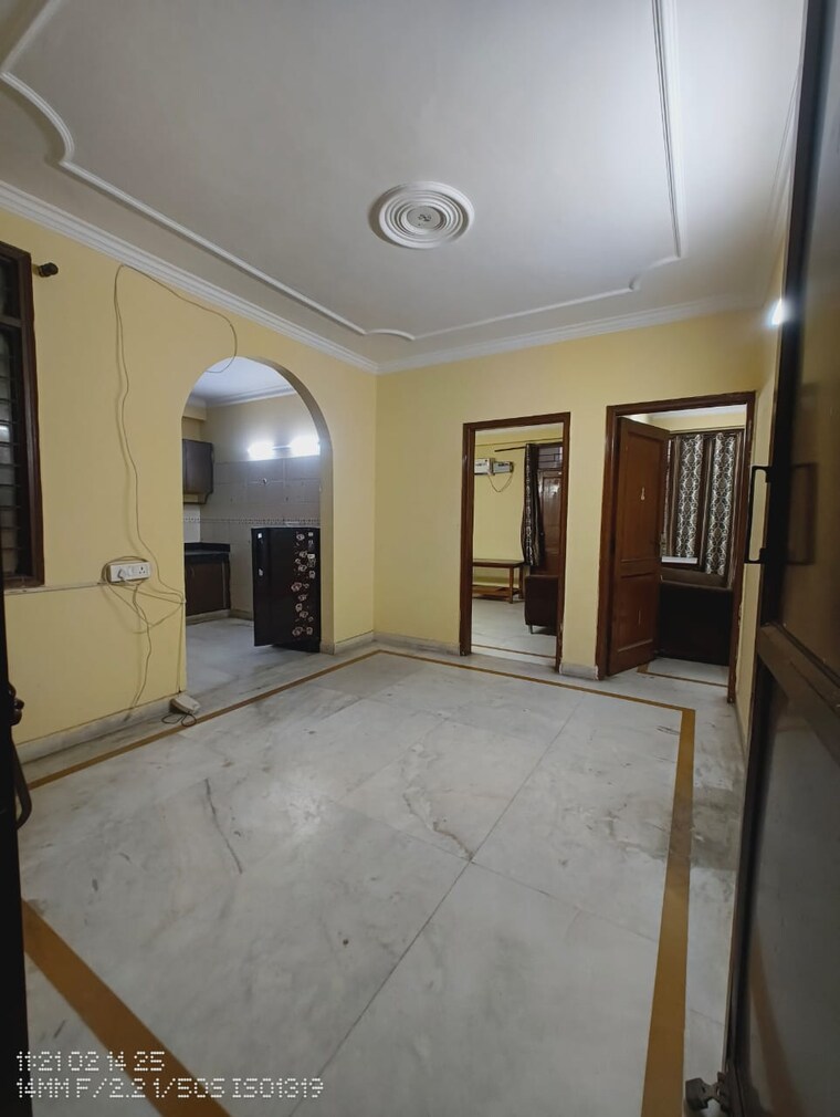 Room, saket 2 Bedroom 900 Sq.Ft. Builder Floor In Saket Delhi 9722250