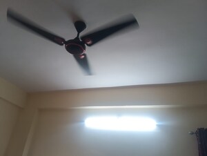 Furnished Amenities in 1 BHK Apartment at Sainath Complex, Kharadi – for Rent