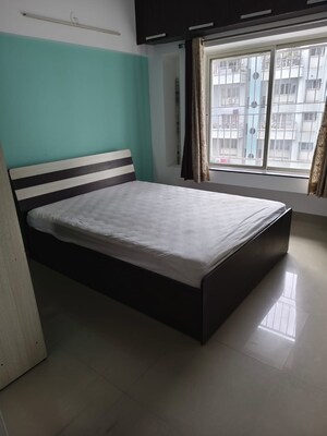 Bedroom in 2 BHK Apartment at Vishal View, Wadgaon Sheri – for Rent