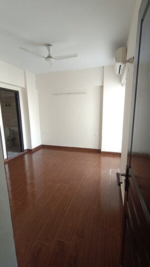 Bathroom in 2 BHK Apartment at Sethi Max Royal, Sector 76 – for Rent