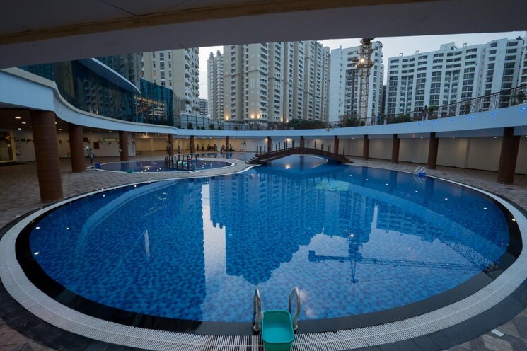 Swimming Pool, purvanchal-royal-city 3 Bedroom 1725 Sq.Ft. Apartment In Chi V Greater Noida Greater Noida 9722304