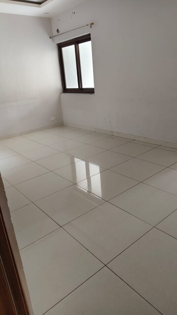 Master Bedroom in 3 BHK Apartment at Azeagaia Botanica, Vrindavan Yojna – for Sale