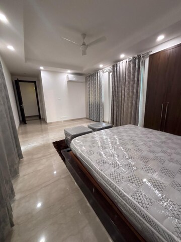 Bedroom in 4 BHK Apartment at Green Park Extension – for Rent