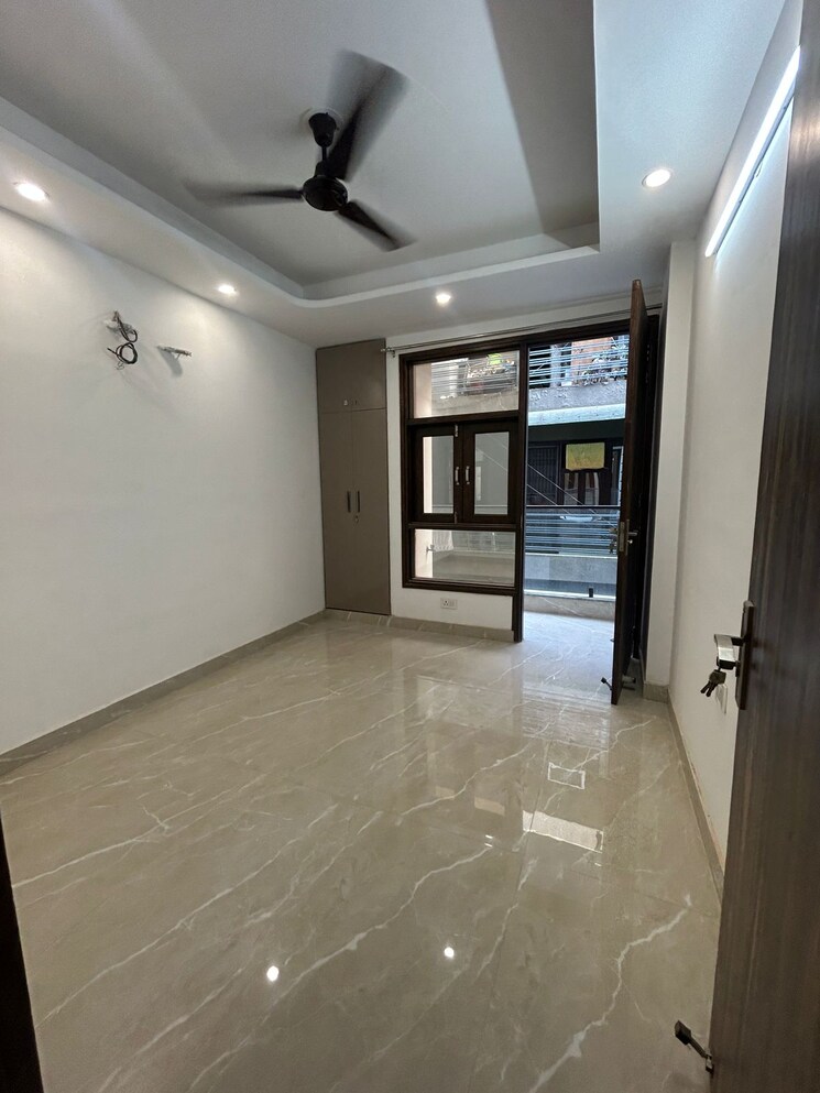 Room, chattarpur 1 Bedroom 550 Sq.Ft. Builder Floor In Chattarpur Delhi 9722377