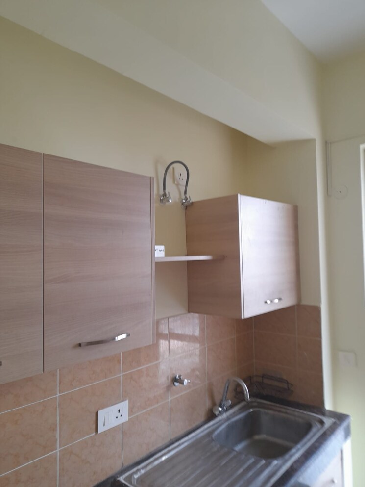 Bathroom, ild-greens 3 Bedroom 1875 Sq.Ft. Apartment In Sector 37c Gurgaon 9722380