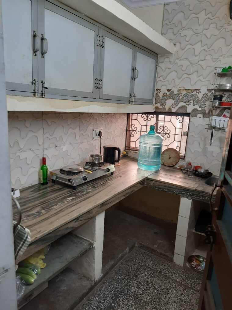 Kitchen, sector 19 2 Bedroom 112 Sq.Mt. Builder Floor In Sector 19 Noida 9722396