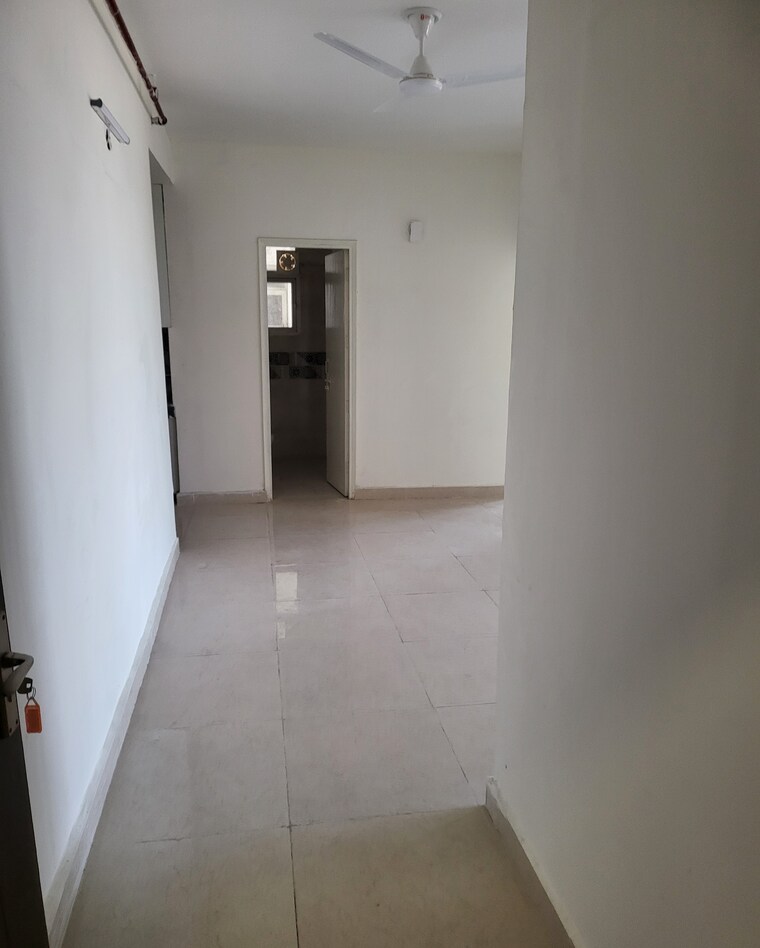 Room, signature-global-prime 2 Bedroom 573 Sq.Ft. Apartment In Sector 63a Gurgaon 9722405