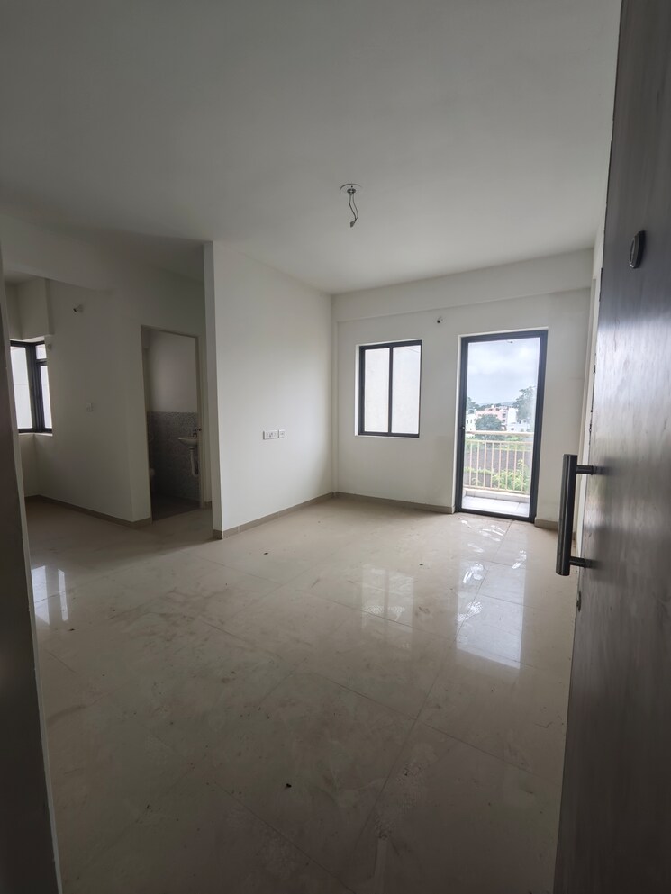 Room, peninsula-address-one 1 Bedroom 381 Sq.Ft. Apartment In Gahunje Pune 9722424