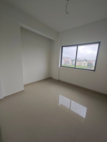 Room in 1 BHK Apartment at Peninsula Ashokvann, Gahunje – for Sale