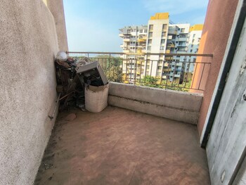2 BHK Flat for Sale in Dhayari, Pune