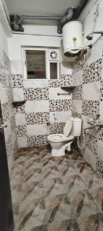 Bathroom in 2 BHK Apartment at Cv Raman Nagar – for Rent