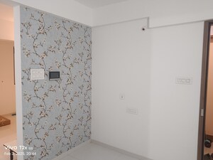 Room in 1 BHK Apartment at Saniket Sunwinds, Bavdhan – for Rent