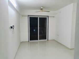 Room in 2 BHK Apartment at Shubh Shagun, Kharadi – for Rent