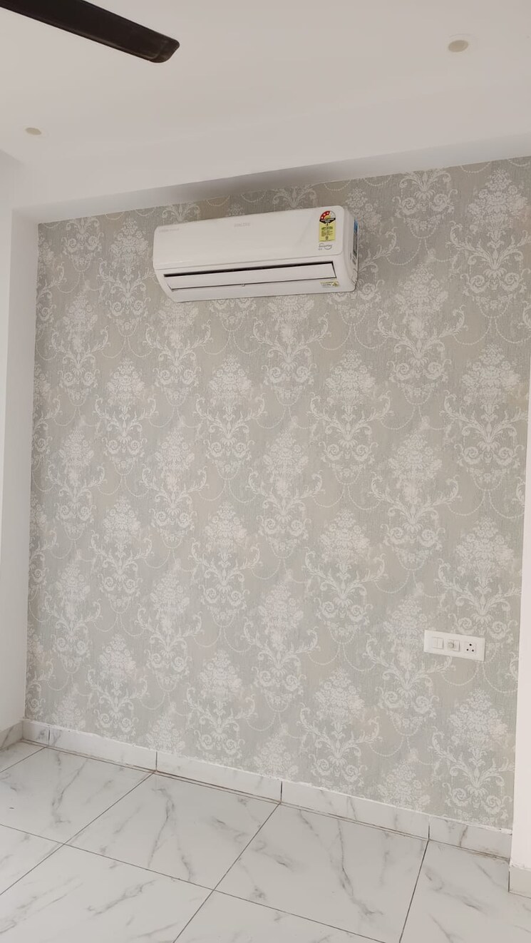 Room, sector 6 4 Bedroom 200 Sq.Yd. Independent House In Sector 6 Panchkula 9722484