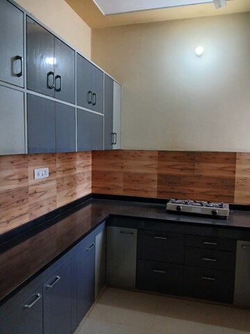 Furnished Amenities in 1 RK Builder Floor at Sector 13 – for Rent